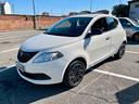 lancia-ypsilon-1-0-hybrid-silver-plus-11-000km-202