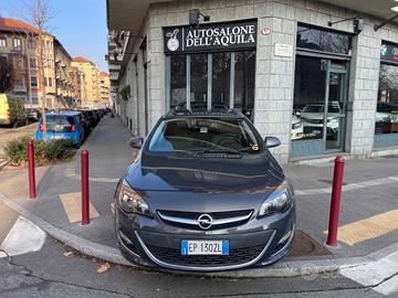 Opel Astra 1.7 CDTI110CVSportsTourerCosmo/GARANZIA