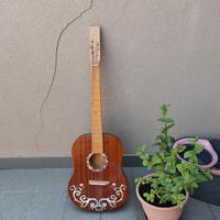 chitarra artigianale etnica