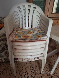 Sedie di plastica