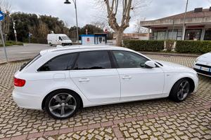 Audi a4 avant 2.0 tdi quattro sline 2011