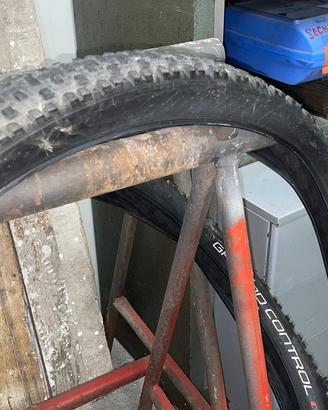 Copertoni mtb zincati a freddo