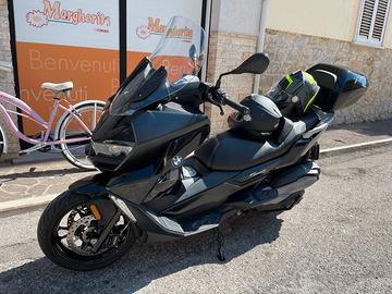 Bmw c400gt con 3800km