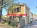 villa-a-schiera-d-angolo-a-cesate