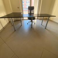 Scrivania Angolare artigianale nera + Poltrona