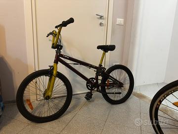 Bicicletta BMX GT Slammer