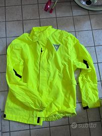 Giacca Antiacqua Dainese ad alta visibilità