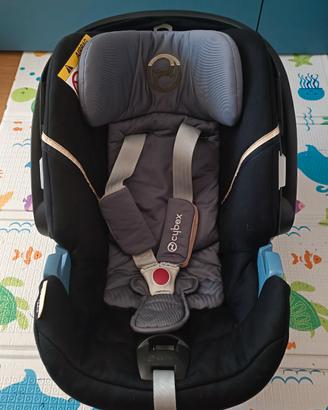 Cybex Aton 5 + Base ISOFIX Q-Fix