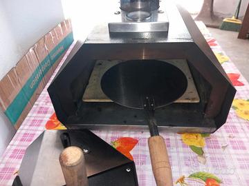 Forno per pizza a legna /pellet