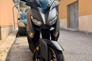 Yamaha XMax 400 Tech Max