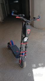 monopattino vsett 11+