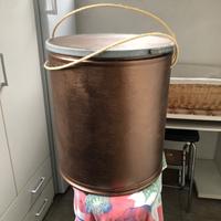 Sgabello contenitore 