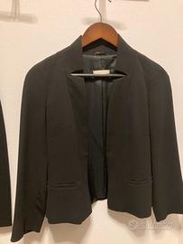 Completo giacca e gonna