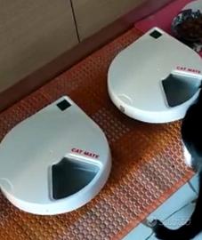 Dispenser cibo/Mangiatoia con Timer x cani gatti