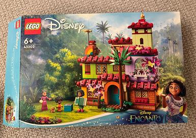 Lego 43202 La Casa dei Madrigal