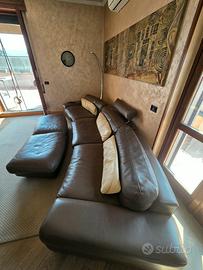 divano in vera pelle