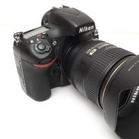 Nikon D800 Full Frame 36.2 MP + obiettivo 24-120