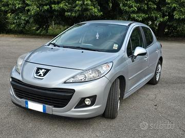 Peugeot 207+