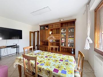 4 LOCALI A CALCINAIA