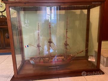 Veliero francese astrolabe