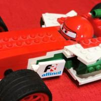 LEGO auto Francesco Bernulli rivale Saetta McQueen