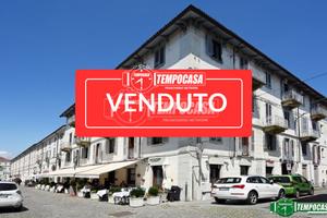 3 LOCALI IN VIA CESARE BATTISTI