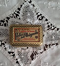 Scatolina vintage in latta delle Terme