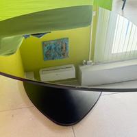 Tavolo elegante nero lucido