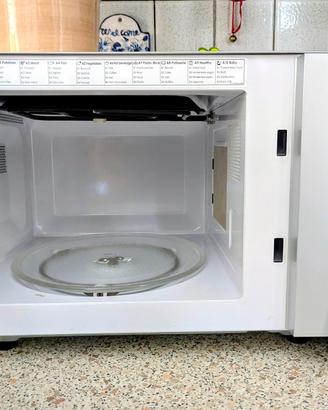 Forno microonde Candy con Grill - CMXG22DS (Come N