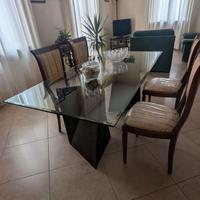 Tavolo in vetro temperato e 4 sedie