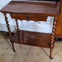 Carrello porta TV in legno con cassetto