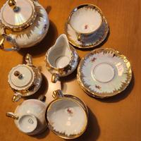 TYRSHEN BABARIA servizio da te finiture in oro