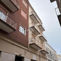 4 LOCALI A GIOIA DEL COLLE