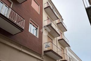 4 LOCALI A GIOIA DEL COLLE