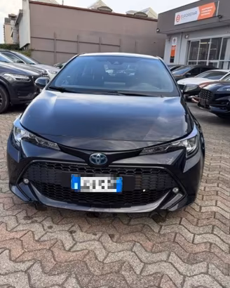TOYOTA Corolla 1.8 Hybrid Active