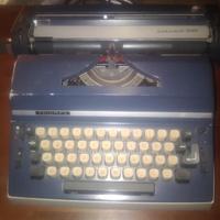 Macchina da scrivere TRIUMPH