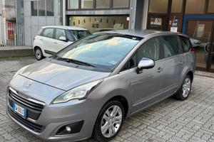 Peugeot 5008 7 posti 1.6 HDi 115CV