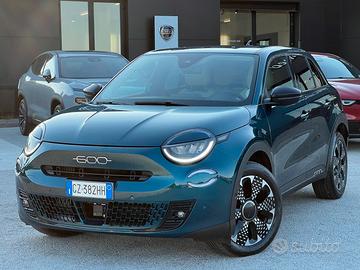 Fiat 600 Hybrid 110 CV DCT MHEV La Prima