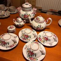 Set da The in ceramica "La Rosa di Pesaro"