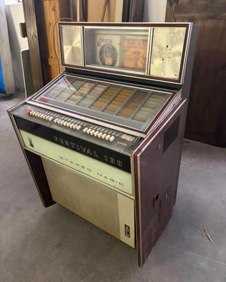 Juke box NSM Festival 130 anno 1966