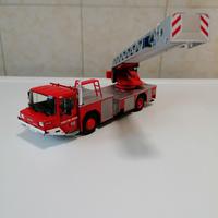 Modellini storici dei Vigili del Fuoco Italiani