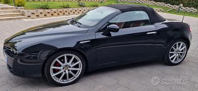 Alfa Romeo Spider 2.2JTS