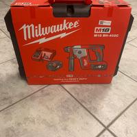 Milwaukee m18 BH -402C