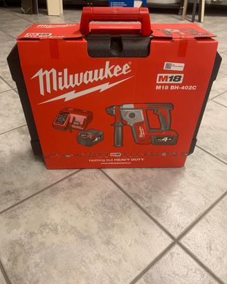 Milwaukee m18 BH -402C