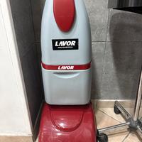 Lavor professional lavapavimenti