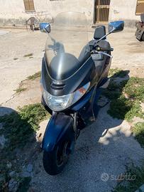 Scooter Suzuki AN Burgman 250