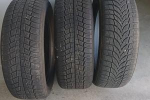 N. 3 pneumatici invernali per MG ZS