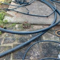 tubi irrigazione giardino 