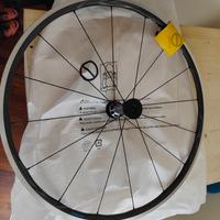 Ruota Shimano Ultegra RS700 Anteriore nuovo