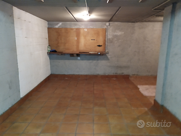 Vendita box magazzino